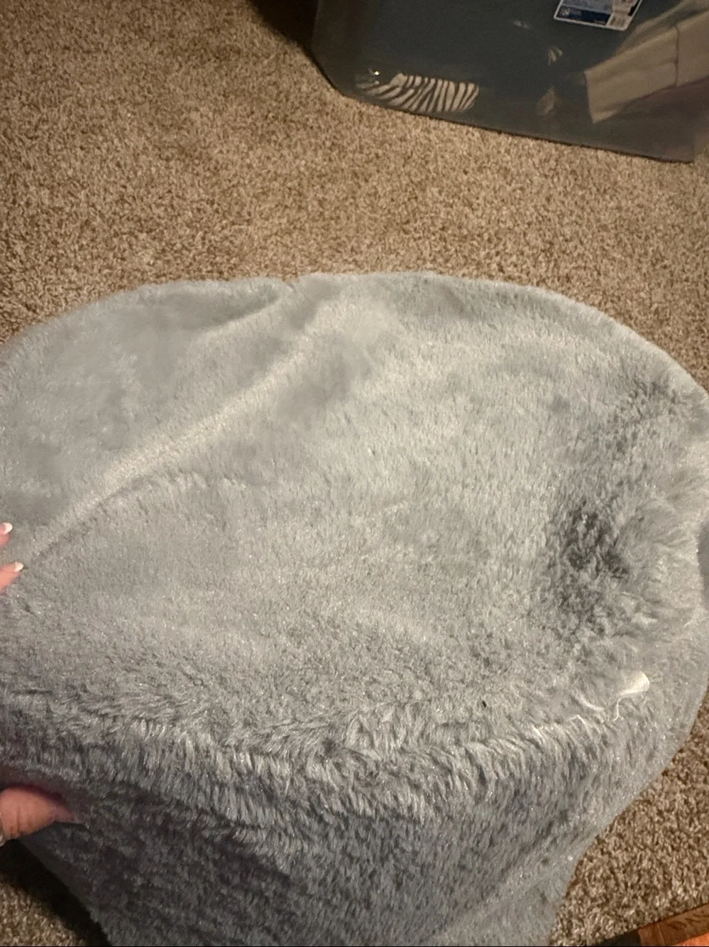 Nandog Pet Gear Crown Plush dog or cat bed (gray, EUC!)